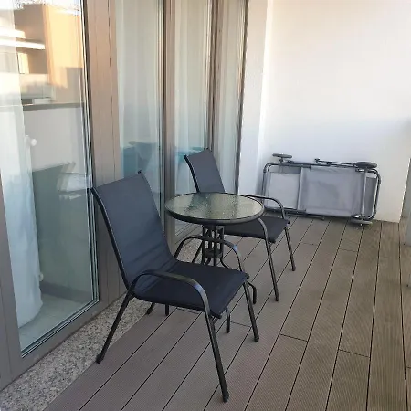 Private Apartment, Aircondition, Hd Tv Pl & De, Wifi, Garage, Fully Equipped, Near Beach-2